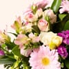 Gift Sweetheart Posy