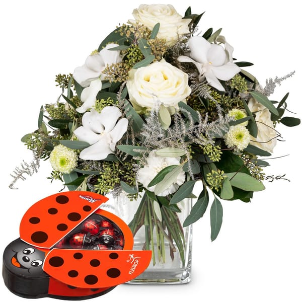 Flower bouquet New Year s Eve with Munz chocolate ladybird
