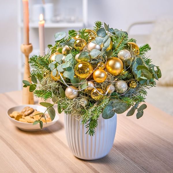 Golden Christmas Dreams