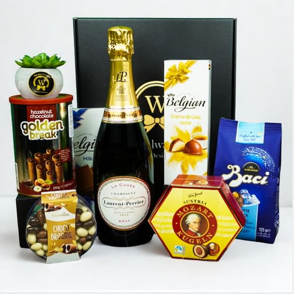 Gracious Champagne Gift Box