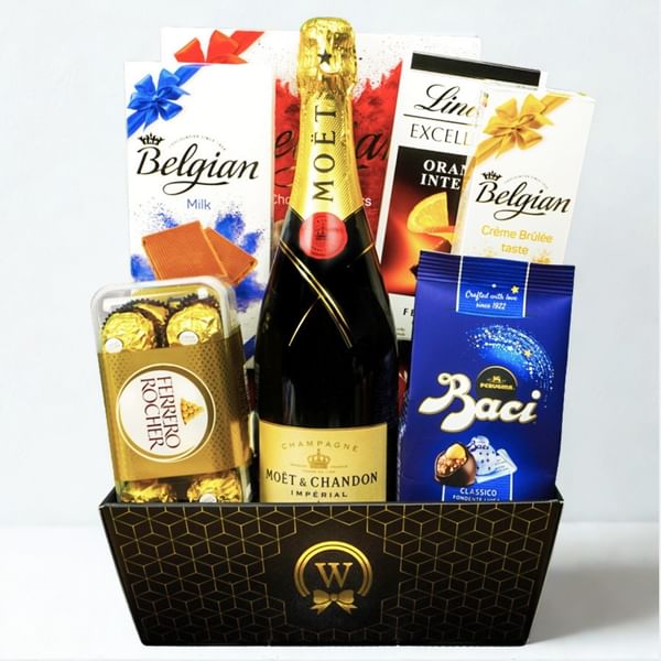 Moet Treasure Champagne Basket