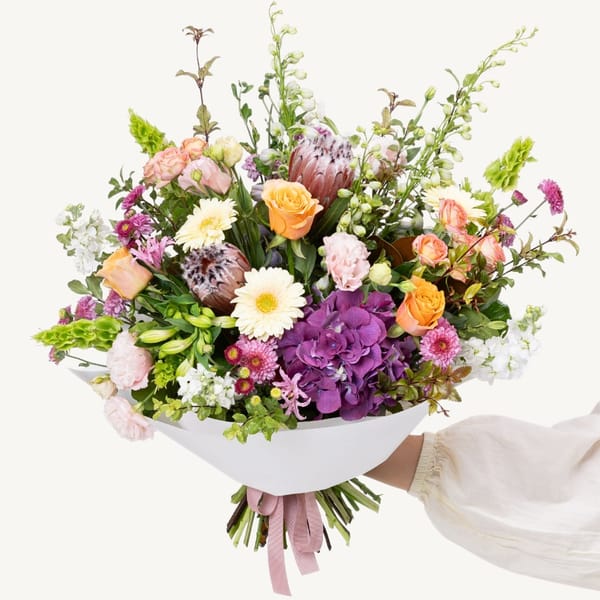 Mother's Day Deluxe Bouquet