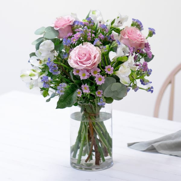 Pink roses bouquet - Musa