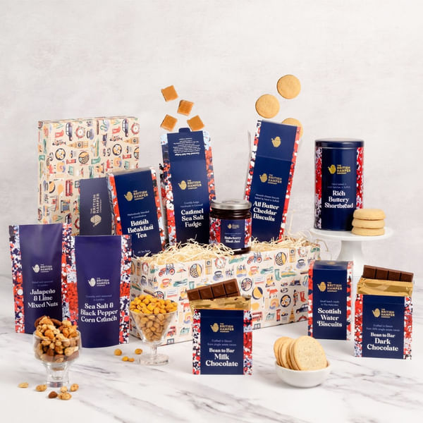 Superior Traditional Hamper