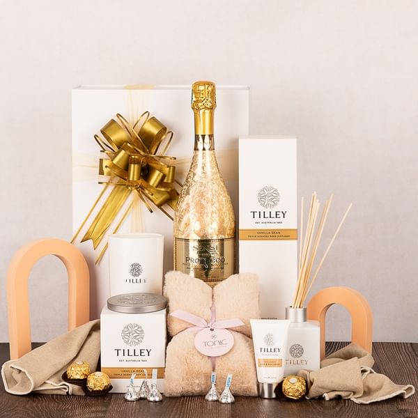 Tilley's Vanilla Bean Gift with Prosecco and Heat Pillow