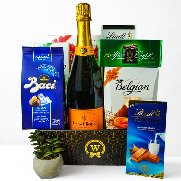 Veuve Clicquot Champagne Gift Basket