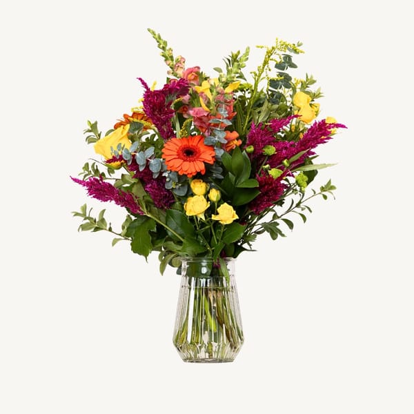 Woodlam Bloom in Vase