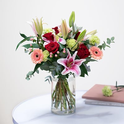 Interflora Roses Potted Bouquet of Roses with Lilies | Interflora