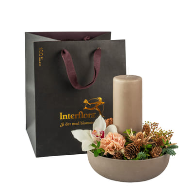 Cozy Christmas Candle Warm 910528 | Interflora